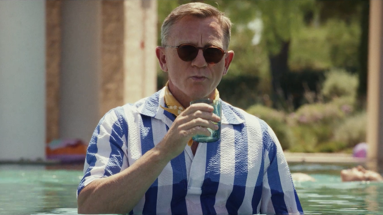 Daniel Craig dans le teaser de Glass Onion, la suite d'A couteaux tirés