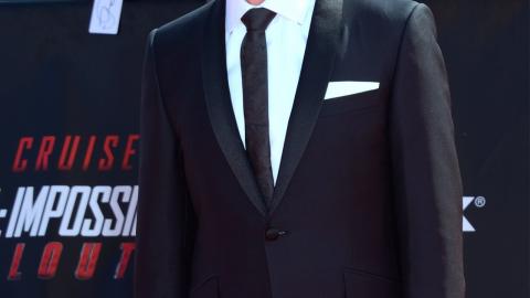 Avant-première parisienne de Mission : Impossible 6 :  Simon Pegg souriant sur le tapis rouge