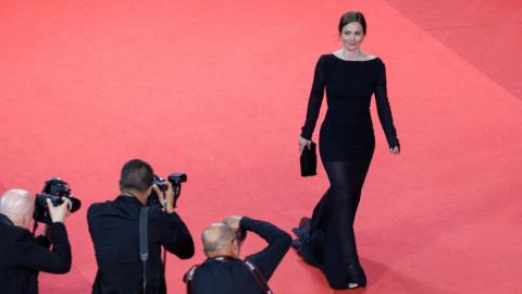Cannes 2022, Jour 6 : Nathalie Péchalat, la compagne de Jean Dujardin, était là aussi