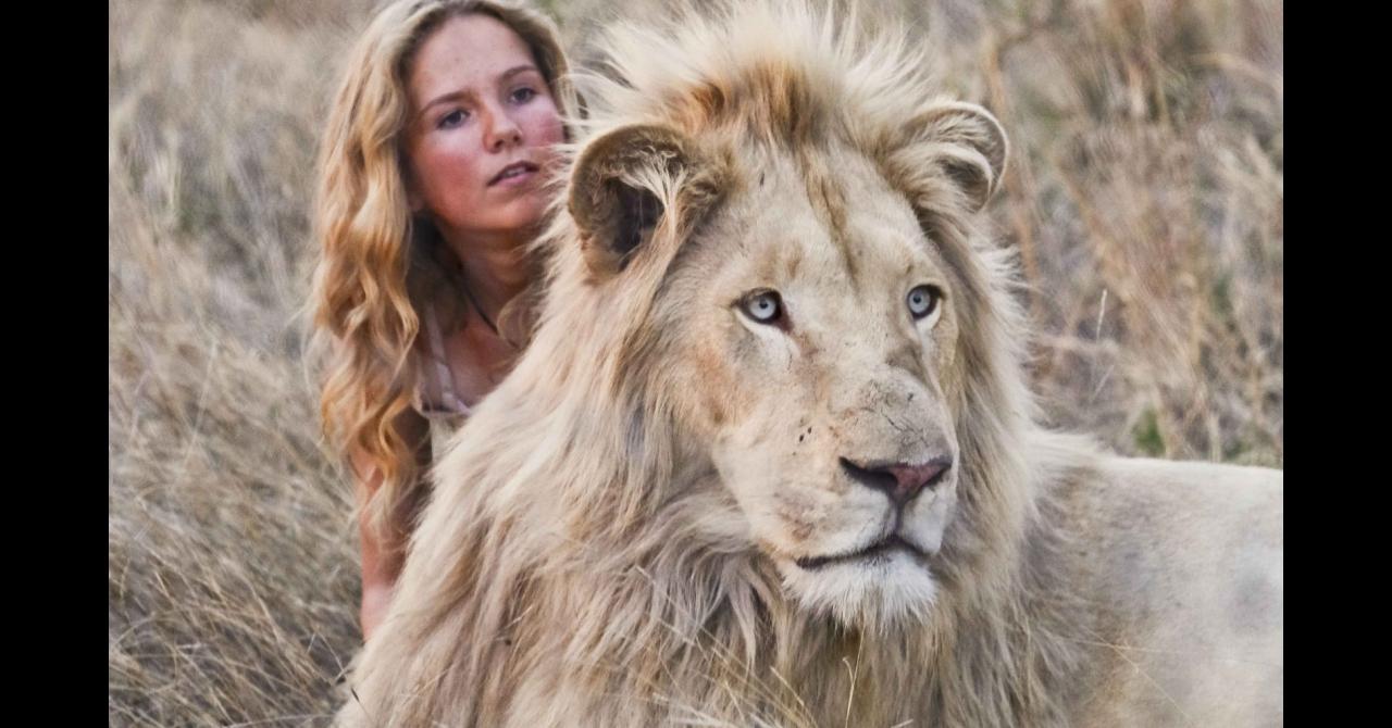 Mia et le lion blanc