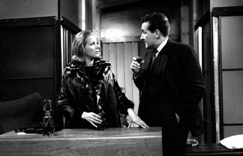 Chapeau melon et bottes de cuir saison 3 : Patrick Macnee et Honor Blackman