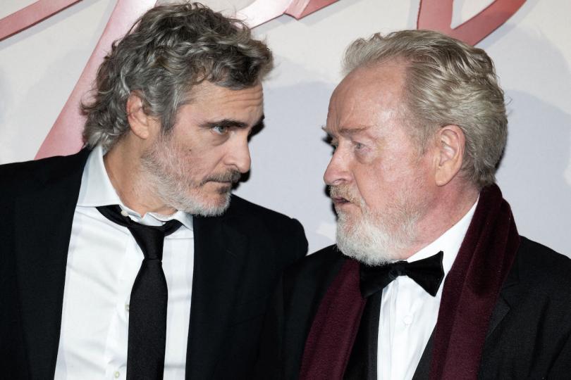 Joaquin Phoenix et Ridley Scott à la première de Napoléon à Paris